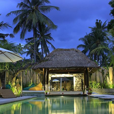 Hotel Zamburger Lombok - Previously Alam Mimpi Hotel Mangsit Екстериор снимка